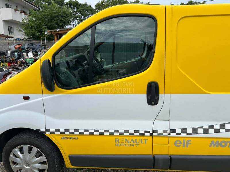 Vrata leva Renault Trafic II