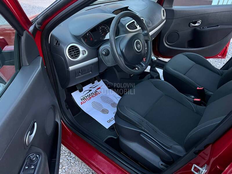 Renault Clio R.E.S.T.A.Y.L.I.N.G