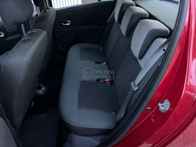 Renault Clio R.E.S.T.A.Y.L.I.N.G