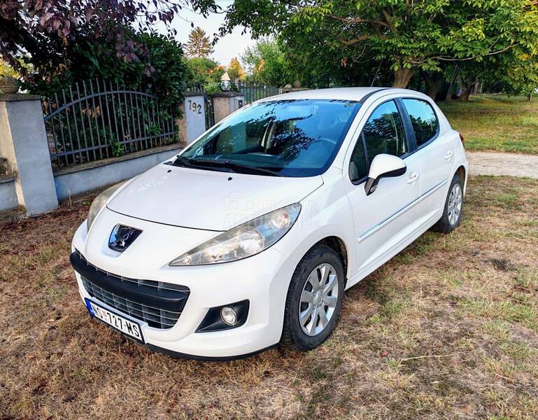 Peugeot 207 1.4