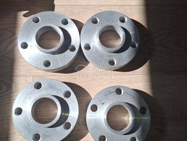 distanceri  5x120 30mm za BMW 318, 320, 325 ...