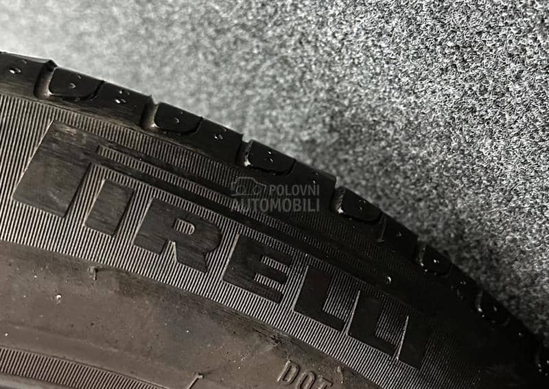 Pirelli 245/50 R18 Letnja