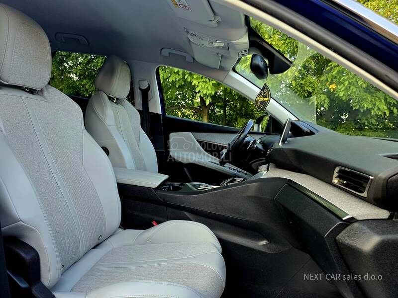 Peugeot 3008 1.2 130hp ALLURE