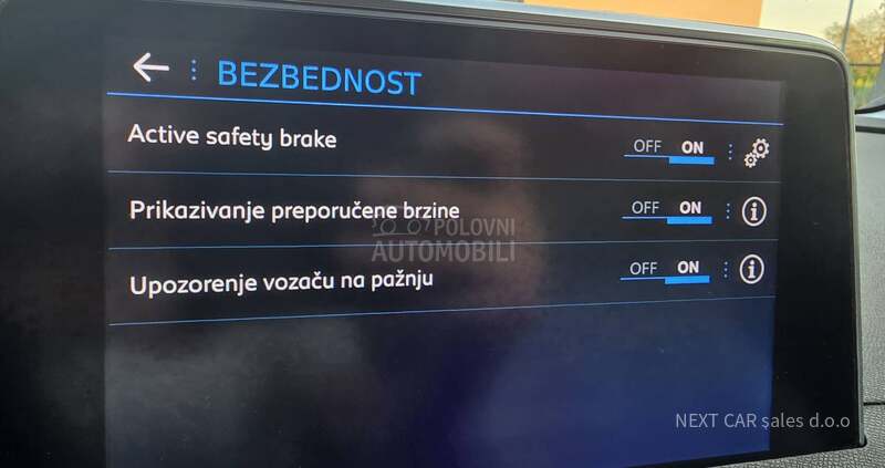 Peugeot 3008 1.2 130hp ALLURE