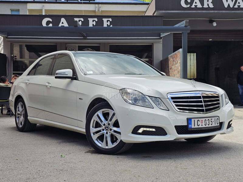 Mercedes Benz E 350 