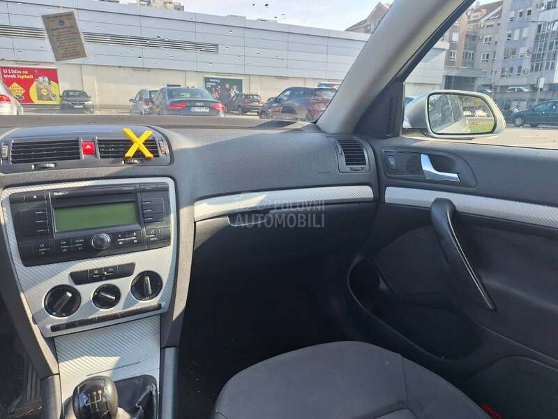 Škoda Octavia 1.6