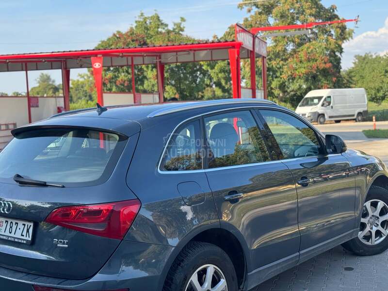 Audi Q5 2.0TFSI EXCLUSIVE