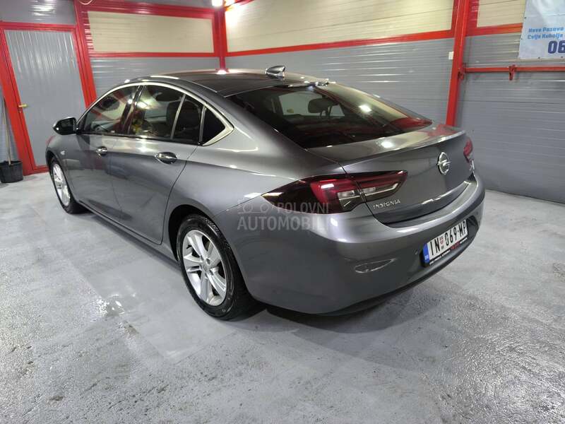 Opel Insignia 