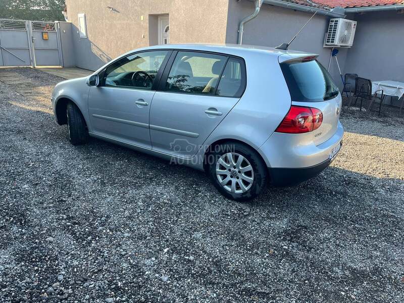 Volkswagen Golf 5 