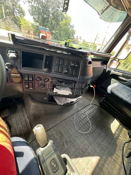Volvo Fh440