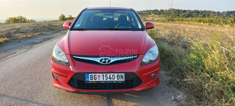 Hyundai i30 1,4 DOHC 5VR GL