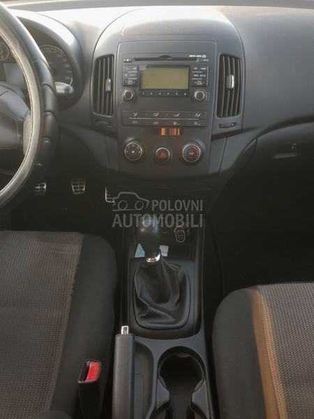 Hyundai i30 1,4 DOHC 5VR GL