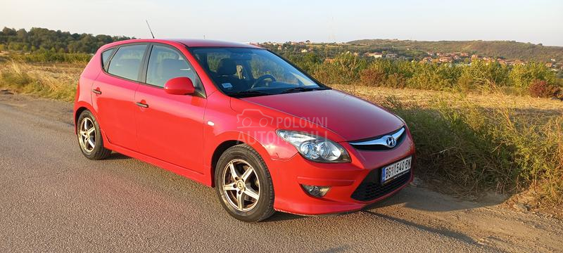 Hyundai i30 1,4 DOHC 5VR GL