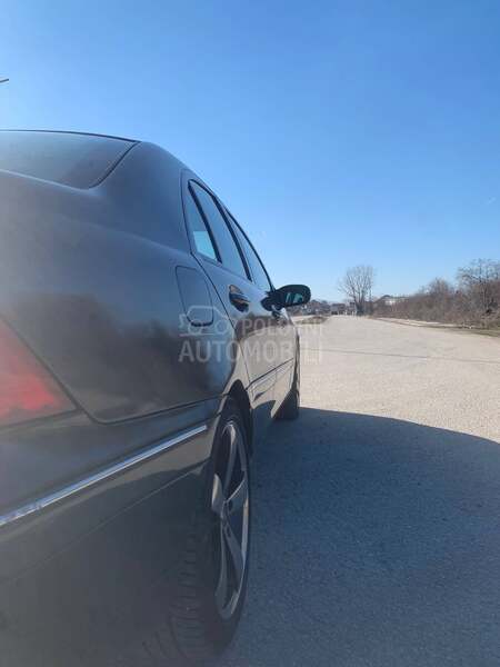 Mercedes Benz C 220 