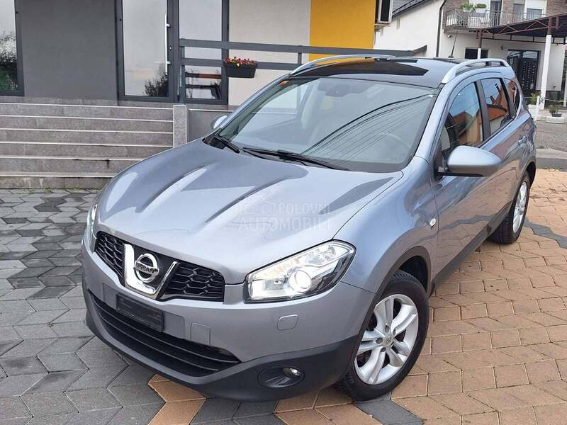 Nissan Qashqai + 2 2.0dCi 4WD TEKNA CH
