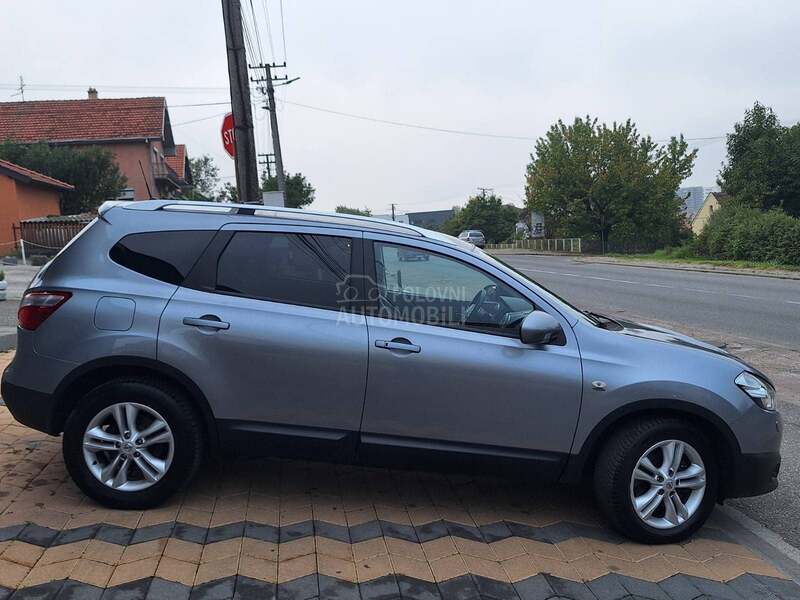 Nissan Qashqai + 2 2.0dCi 4WD TEKNA CH