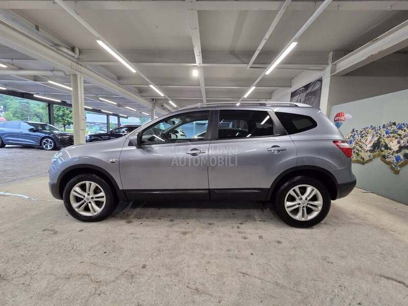 Nissan Qashqai + 2 2.0dCi 4WD TEKNA