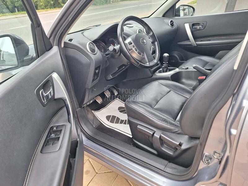 Nissan Qashqai + 2 2.0dCi 4WD TEKNA CH