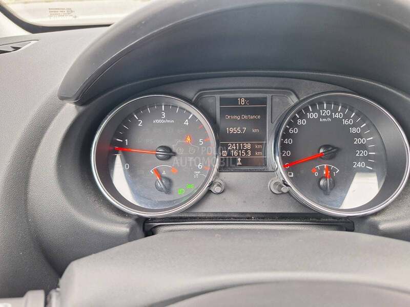 Nissan Qashqai + 2 2.0dCi 4WD TEKNA CH