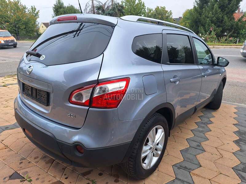 Nissan Qashqai + 2 2.0dCi 4WD TEKNA CH