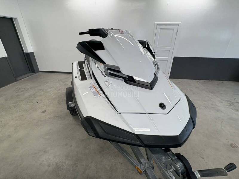 Yamaha GP 1800 SVHO
