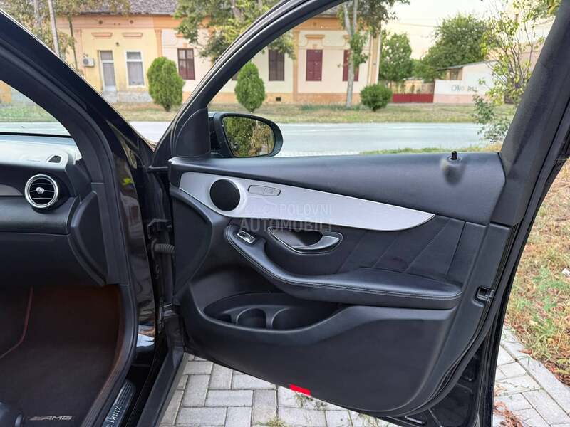 Mercedes Benz GLC 220 AMG