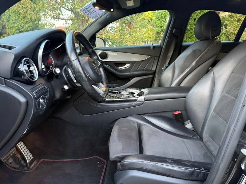 Mercedes Benz GLC 220 AMG