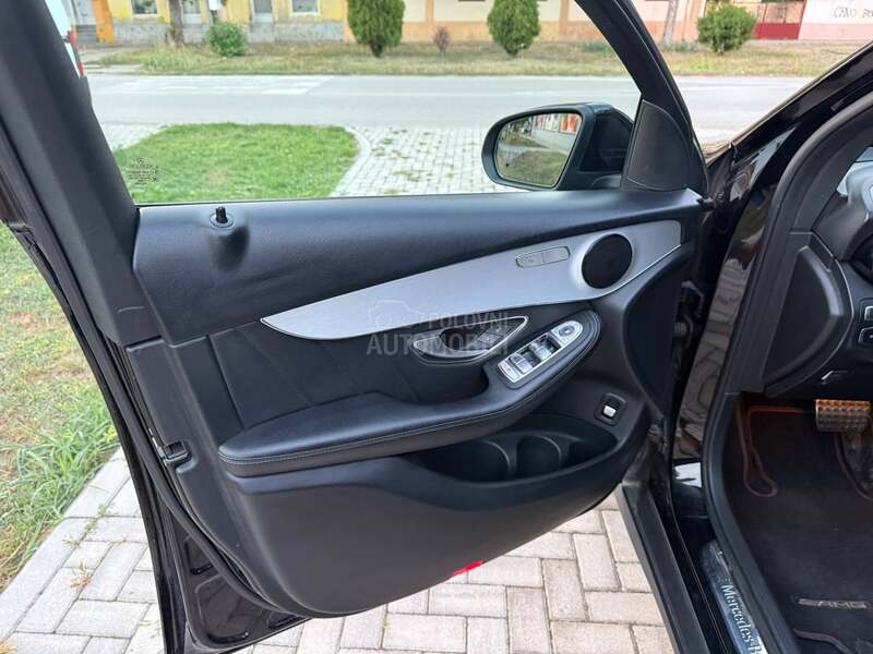 Mercedes Benz GLC 220 AMG