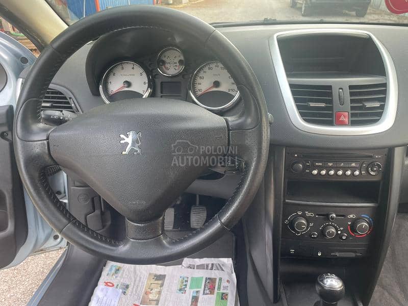 Peugeot 207 1.4