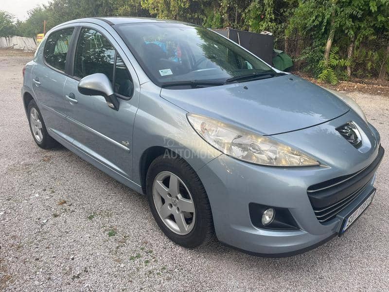 Peugeot 207 1.4