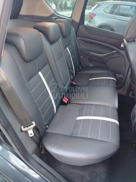 Ford Kuga 4x4 Titanium