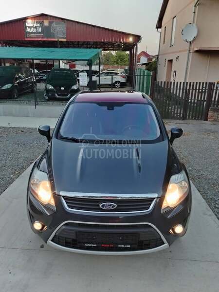 Ford Kuga 4x4 Titanium