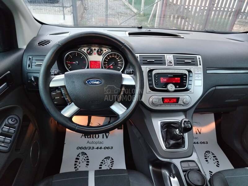 Ford Kuga 4x4 Titanium
