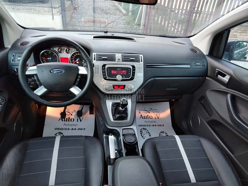 Ford Kuga 4x4 Titanium