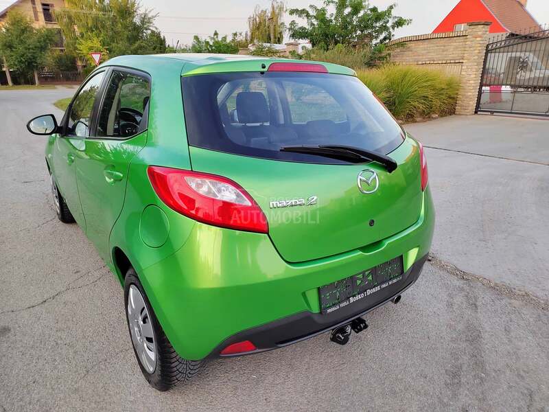 Mazda 2 1,3i 2008g /L E P A/