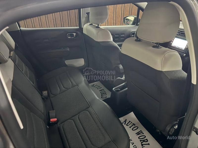 Citroen C3 PureTech Shine /Kam/