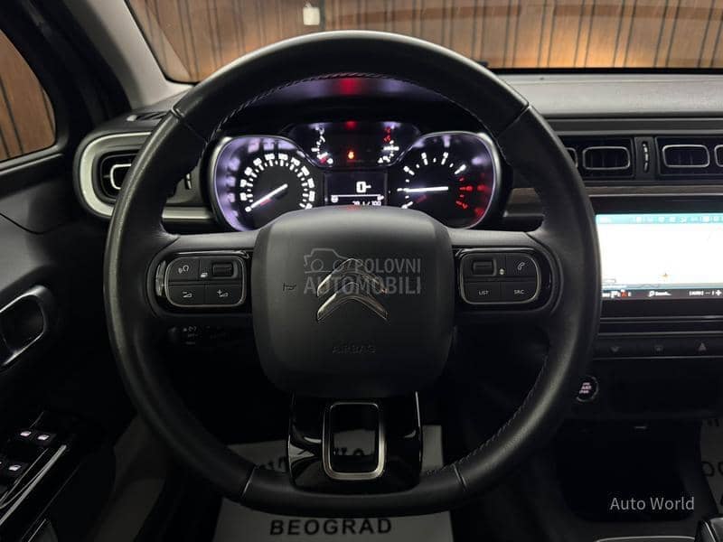 Citroen C3 PureTech Shine /Kam/