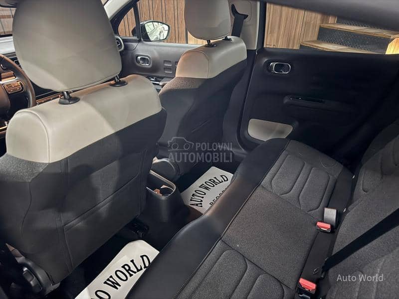 Citroen C3 PureTech Shine /Kam/