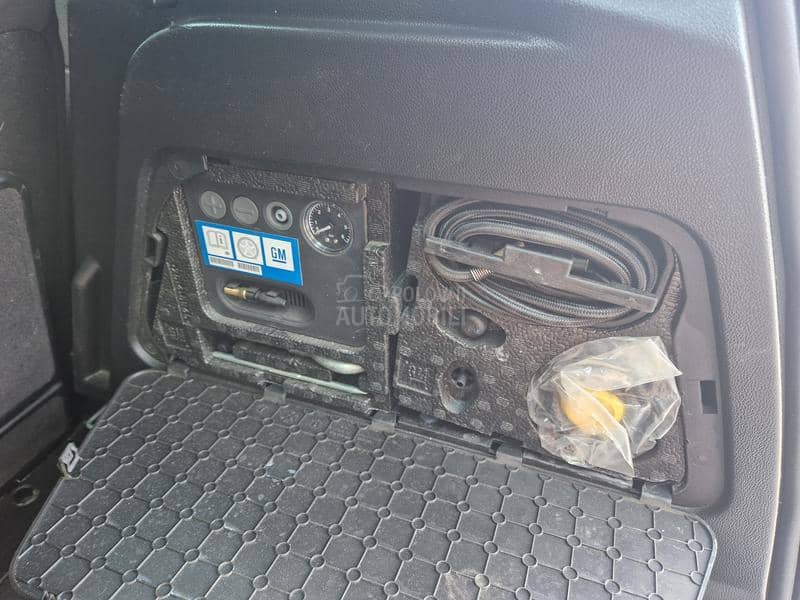 Opel Meriva 1.3 MJTD