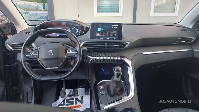 Peugeot 5008 1.5 hdi Allure