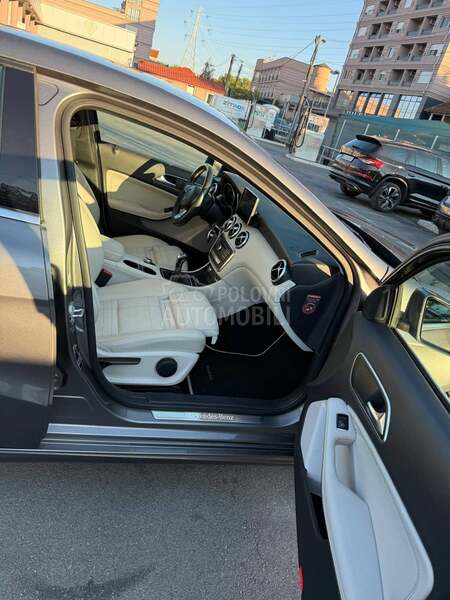 Mercedes Benz A 180 129000 kilometara