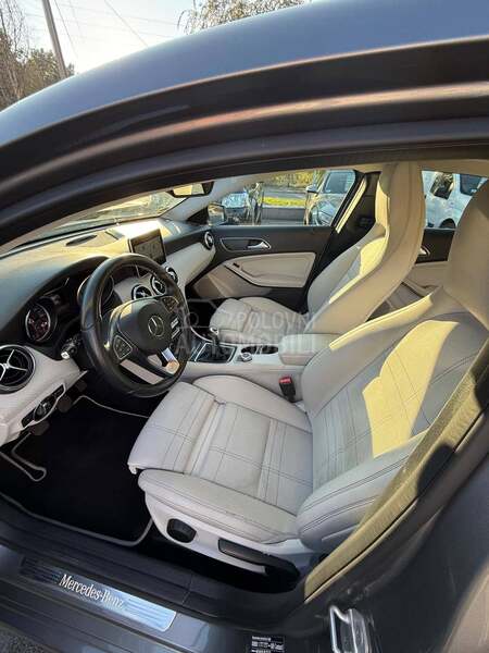 Mercedes Benz A 180 129000 kilometara
