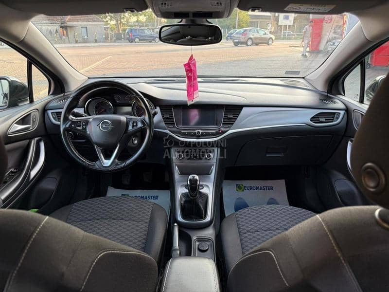 Opel Astra K 1.0