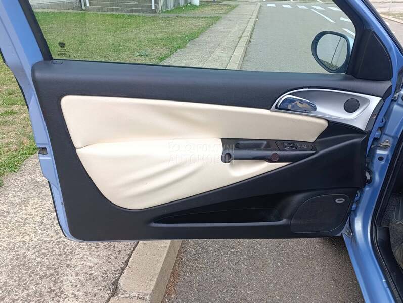 Lancia Ypsilon 1.3 mjt