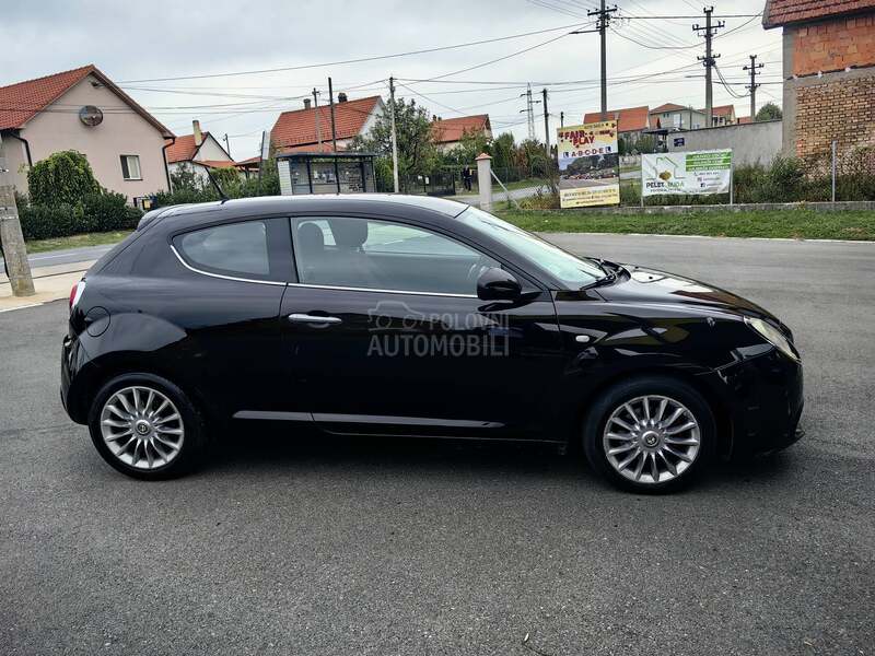 Alfa Romeo MiTo 