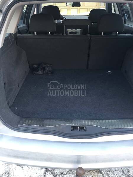 Opel Astra H 