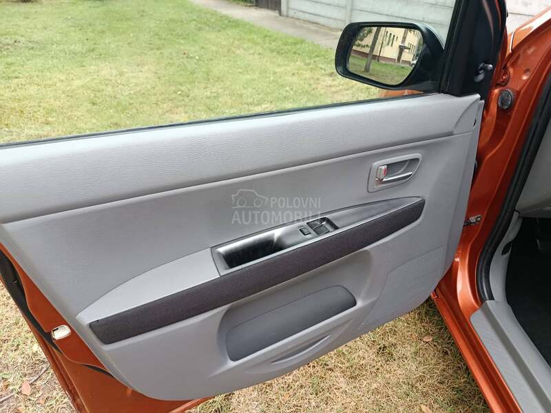 Mazda 2 COMFORT