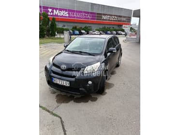 Toyota Urban Cruiser 