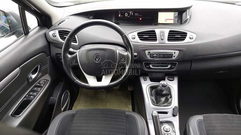 Renault Scenic Xmod Cross Bose