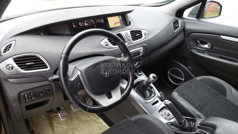 Renault Scenic Xmod Cross Bose